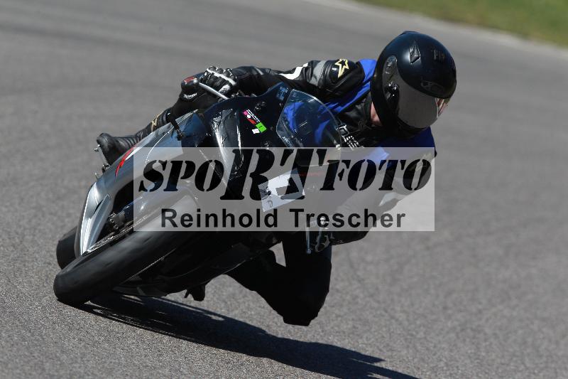 /Archiv-2022/07 16.04.2022 Speer Racing ADR/Instruktorengruppe/1